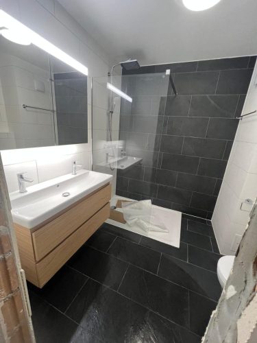 PHOTO-2025-11-06-17-01-00 18