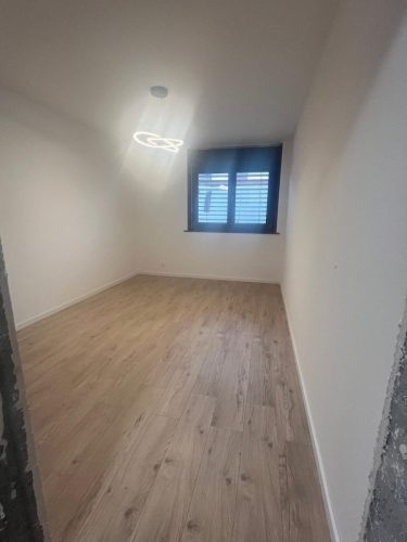 PHOTO-2025-11-06-17-01-00 8